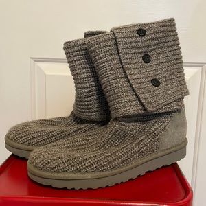 Ugg sweater boots